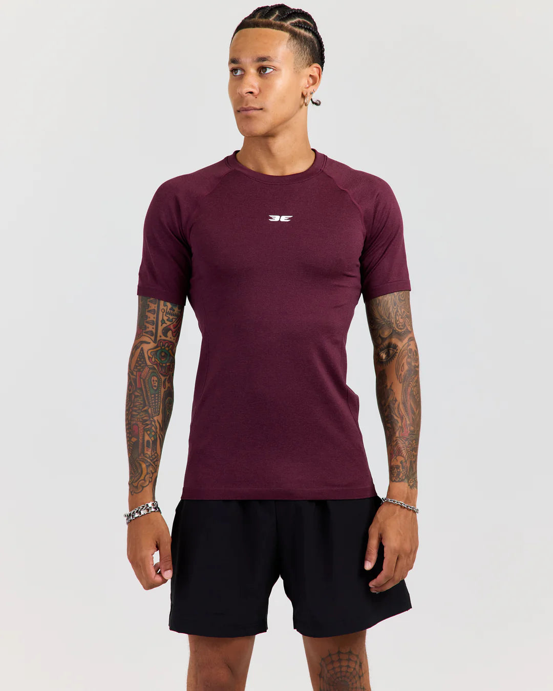 SEAMLESS T-SHIRT